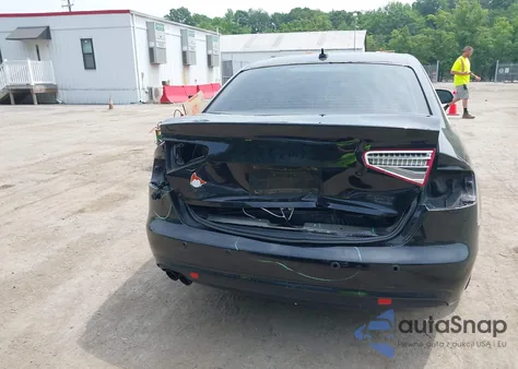 2013 Audi A4 2.0T Premium из США, поврежденный, VIN WAUFFAFL3DN006137